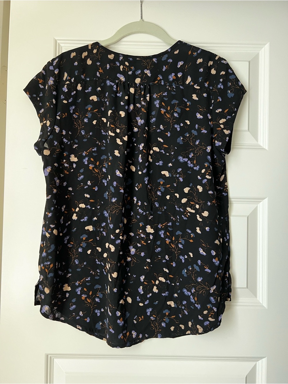 Monday Fun black floral V-neck smocked cap-sleeve blouse